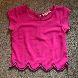 Hot pink / navy scalloped XS shirt